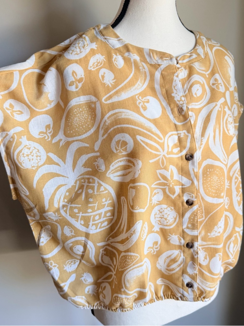 Reitmans Mustard Yellow & White Printed Button Front Top - Picture 2 of 12